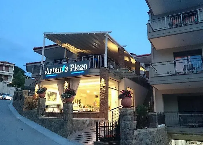 Aparthotel Artemis Plaza 4*