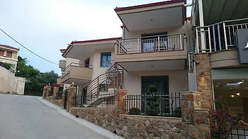 Artemis Plaza Aya Paraskevi