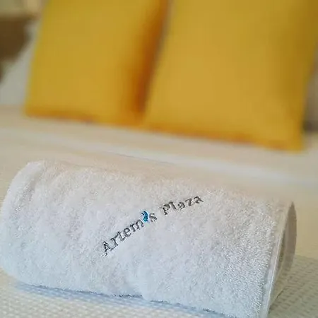 Aparthotel Artemis Plaza 3*