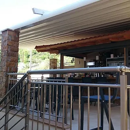 Apart Otel Artemis Plaza 4*