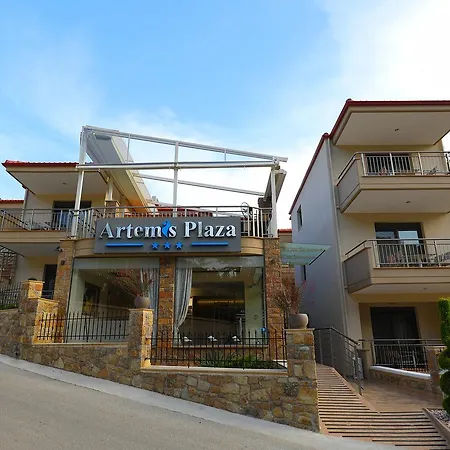 Aparthotel Artemis Plaza 3*