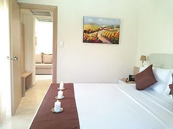 Apartmanhotel Artemis Plaza