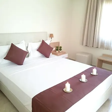Aparthotel Artemis Plaza