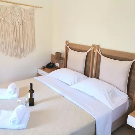 Artemis Plaza Aparthotel