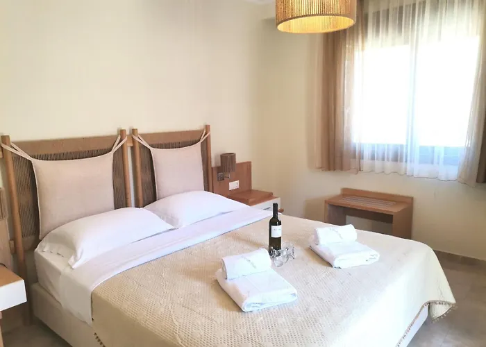 Artemis Plaza Apartmanhotel Ajía Paraszkeví