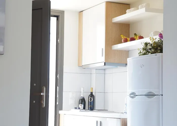 Apartmanhotel Artemis Plaza Ajía Paraszkeví