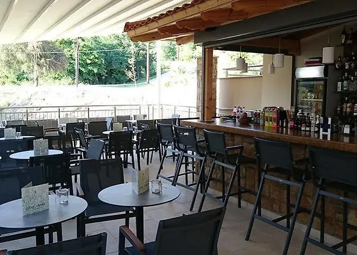 Artemis Plaza 4* Ajía Paraszkeví