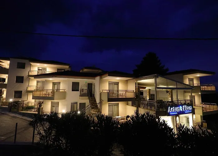 Artemis Plaza Ajía Paraszkeví