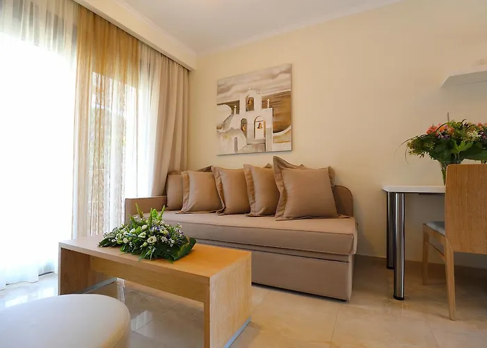 Artemis Plaza Apartmanhotel